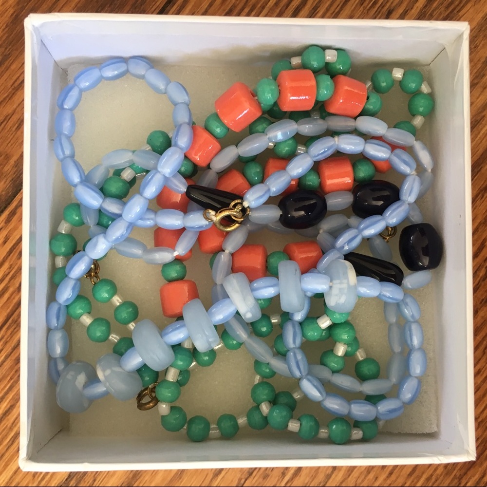 SALE! Set of 4 vintage glass beaded necklaces. 💕